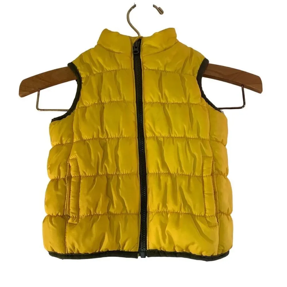 CARTER’S Boy’s Yellow/Lining Green Camo Puffer Vest / Size/ 9 Months